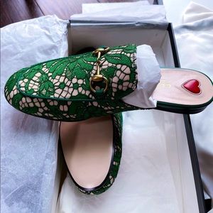 NEW IN BOX Gucci Green Lace Princetown Mule Sandals Size 36